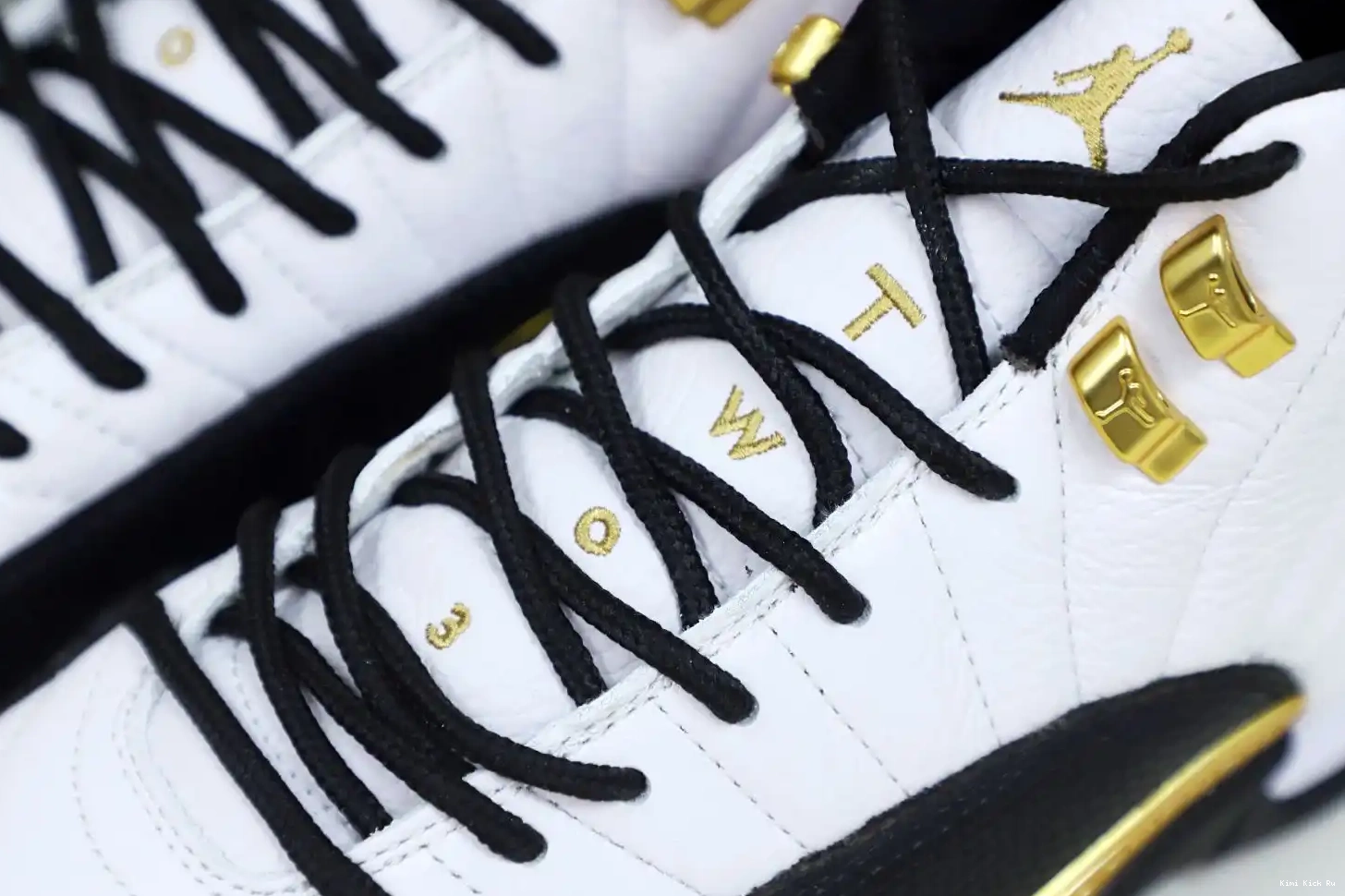 AIR RETRO 12 Kimikick JORDAN 'ROYALTY' 0708